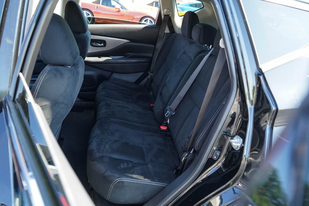 Used 2019 Nissan Murano S AWD/4WD image 8