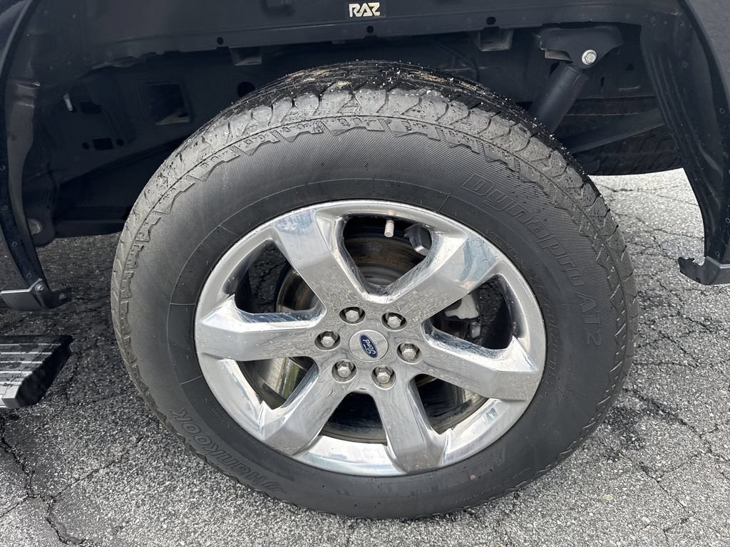 Used 2023 Ford F150 Lariat w/ Equipment Group 502A High AWD/4WD image 18