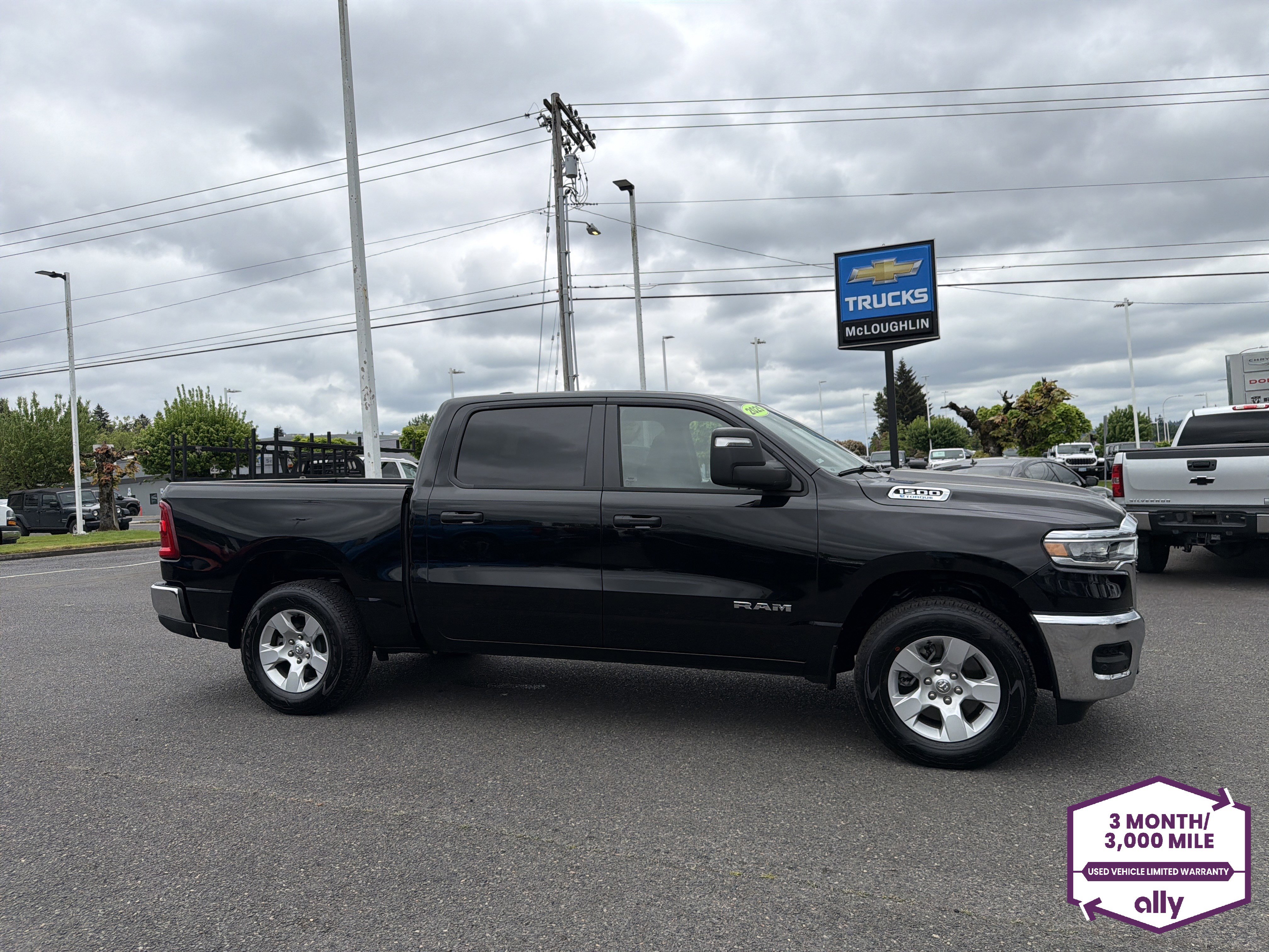 Used 2025 RAM 1500 Tradesman AWD/4WD image 7