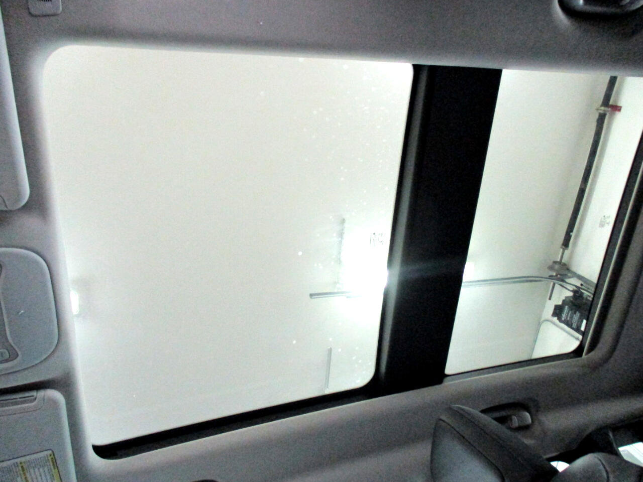 Used 2021 Jeep Renegade Limited w/ Sun & Sound Group image 9