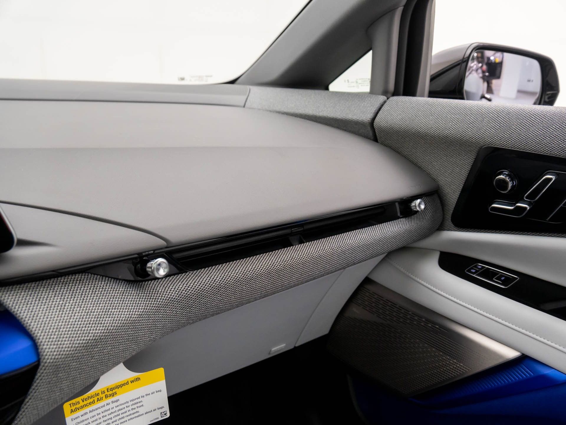 New 2026 Cadillac Optiq Sport 1 image 32