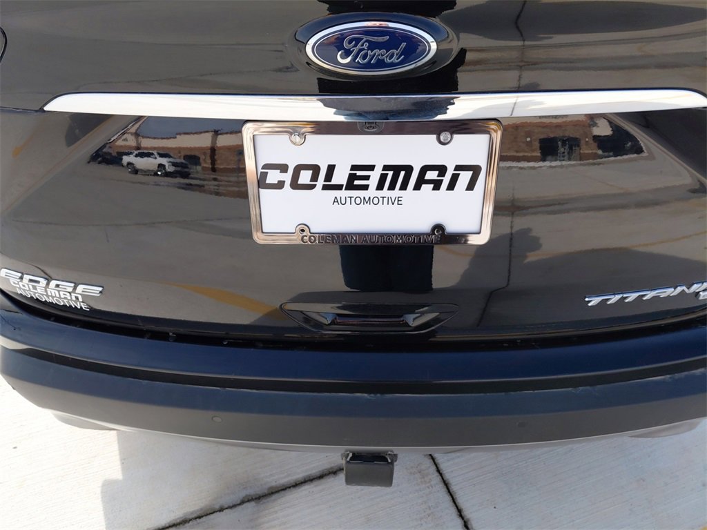 Used 2020 Ford Edge Titanium w/ Class II Trailer Tow Package image 23