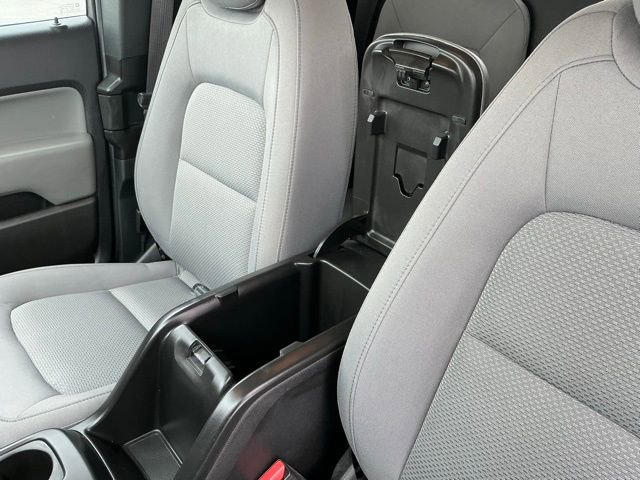 Used 2020 Chevrolet Colorado W/T w/ WT Convenience Package image 30