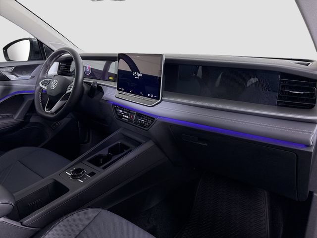 New 2026 Volkswagen Tiguan SE AWD/4WD image 30