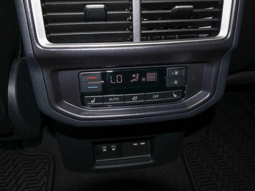 New 2026 Volkswagen Atlas SEL Premium R-Line AWD/4WD image 18