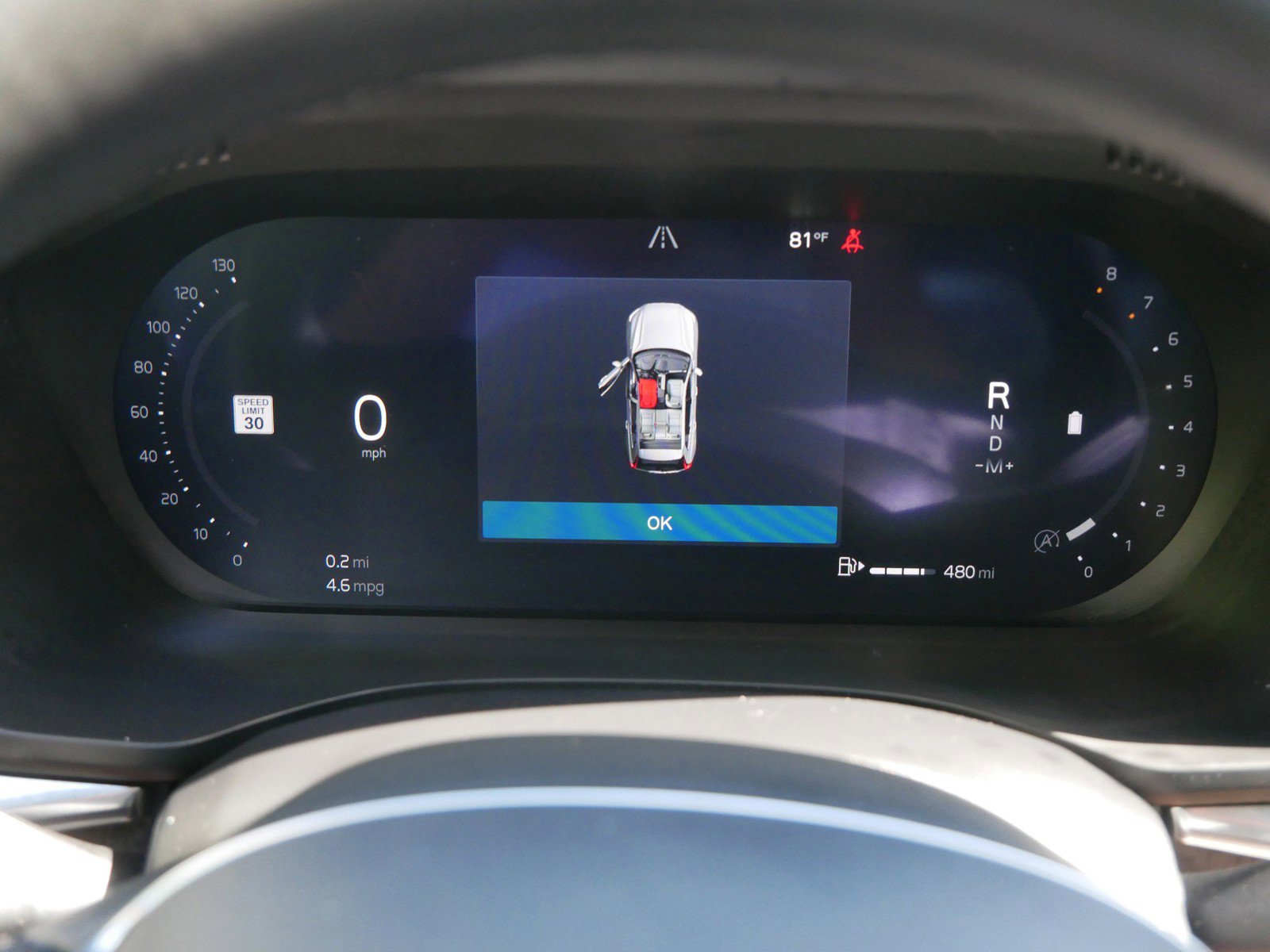 Certified 2025 Volvo XC60 B5 Plus AWD/4WD image 23