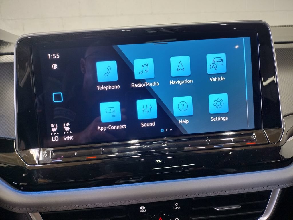 New 2026 Volkswagen Atlas Peak Edition AWD/4WD image 34