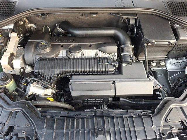 Used 2016 Volvo S60 T5 Cross Country Platinum image 28