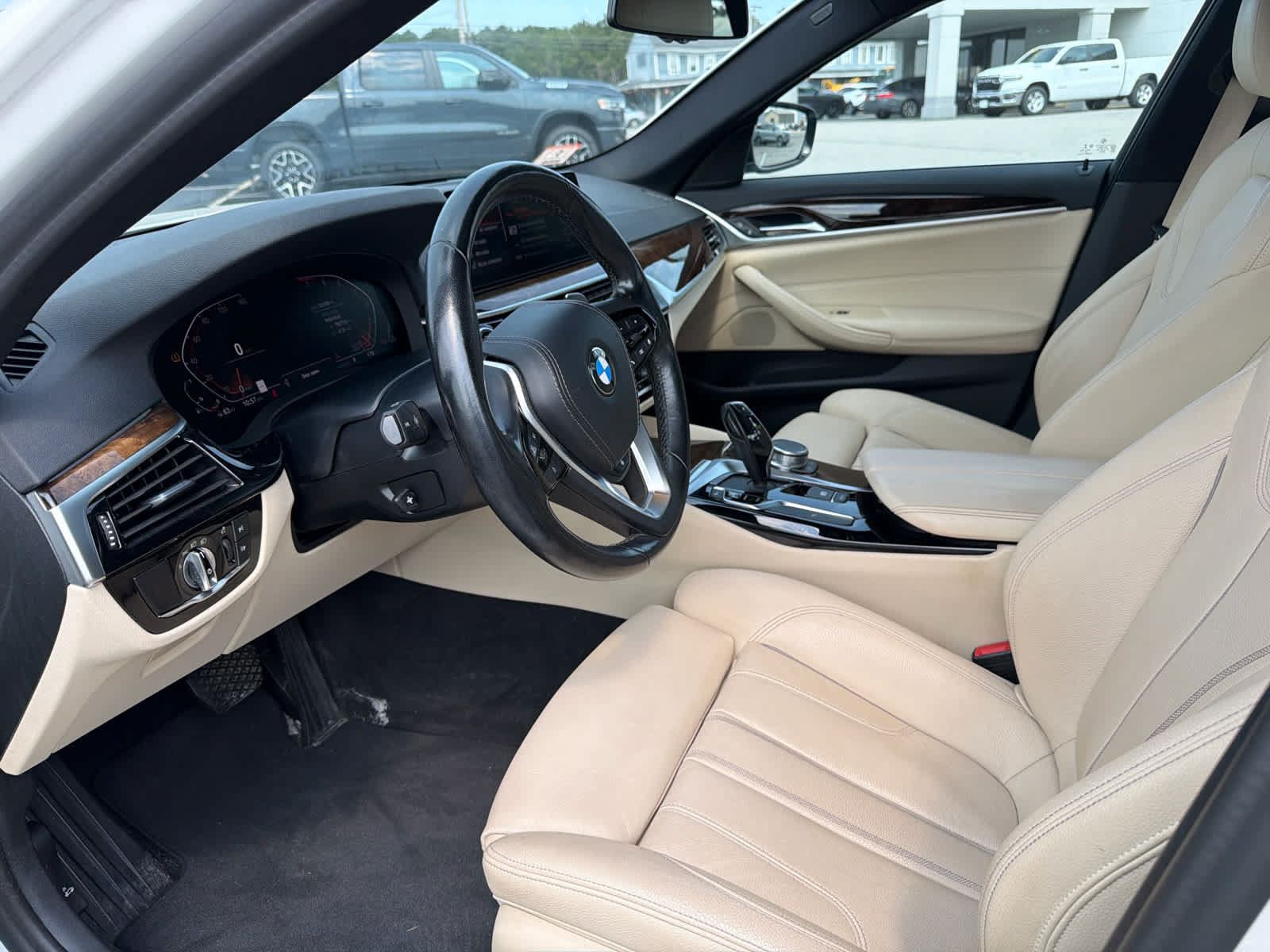 Used 2020 BMW 540i xDrive w/ Convenience Package AWD/4WD image 19