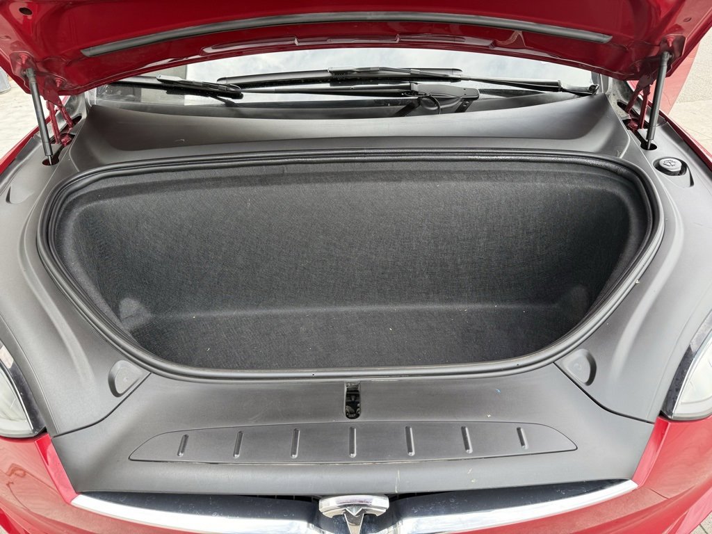 Used 2019 Tesla Model X 100D image 17