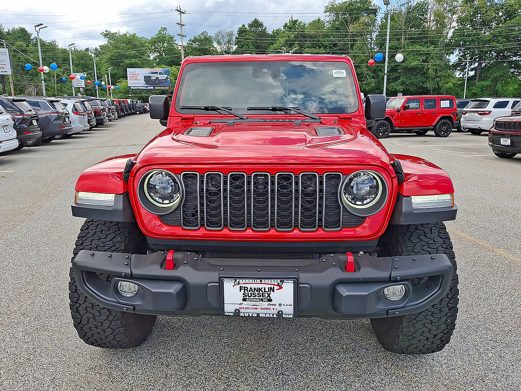Certified 2025 Jeep Wrangler Rubicon AWD/4WD image 28