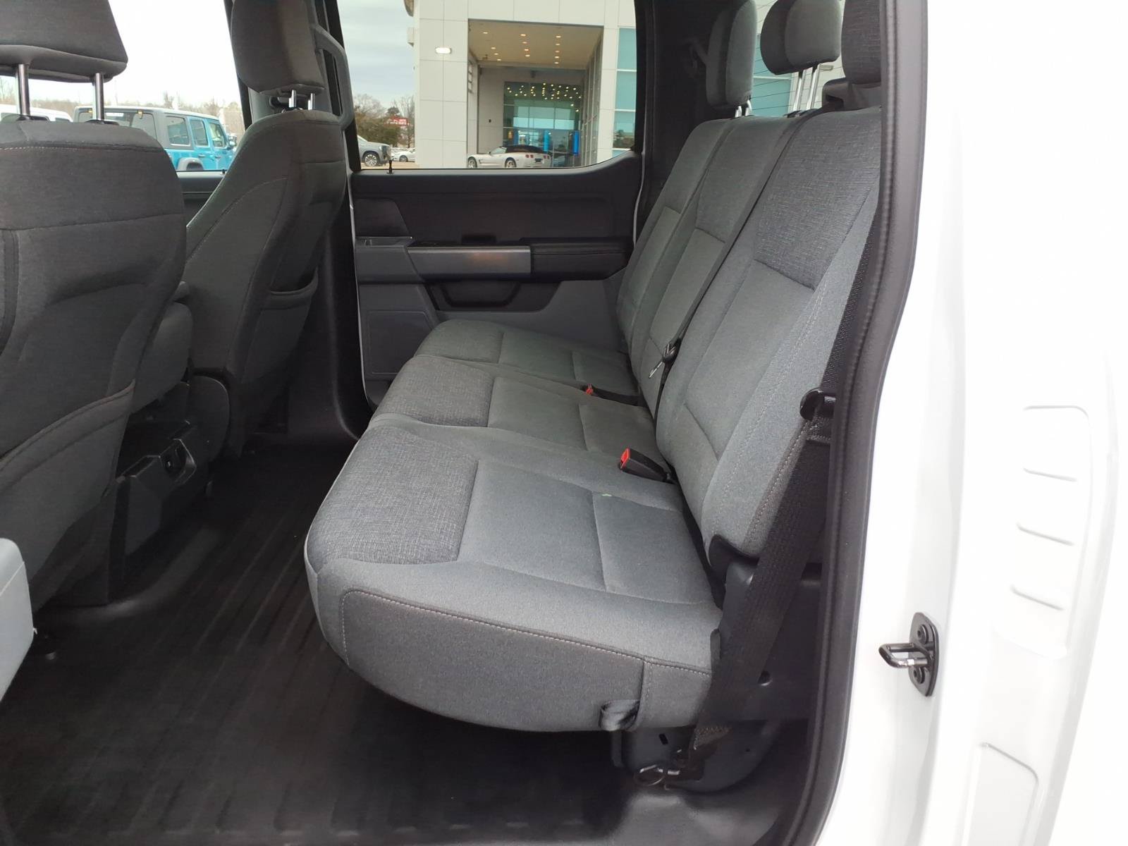 Used 2024 Ford F150 XLT w/ Tow/Haul Package AWD/4WD image 7