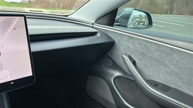 Used 2025 Tesla Model 3 Long Range image 14