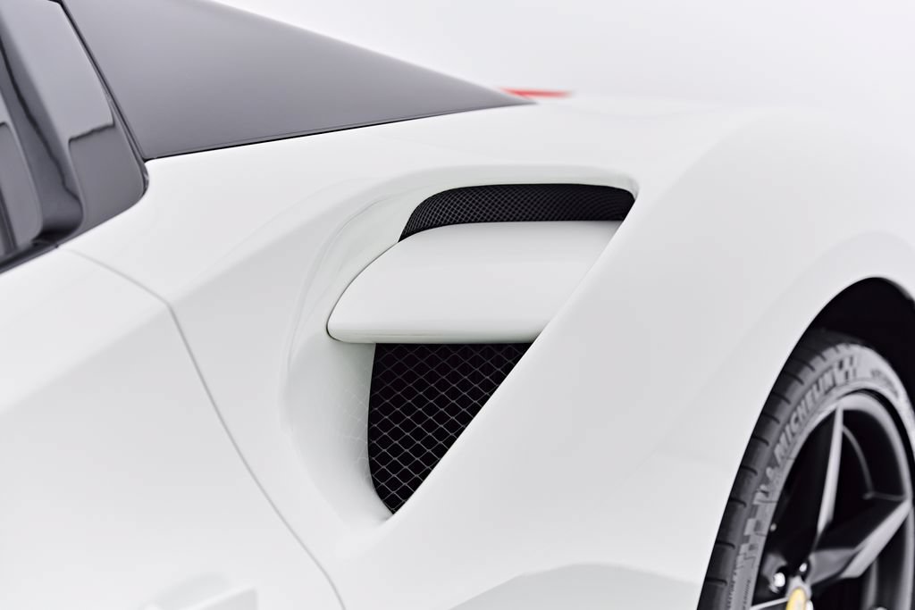 Used 2019 Ferrari 488 Spider RWD image 34