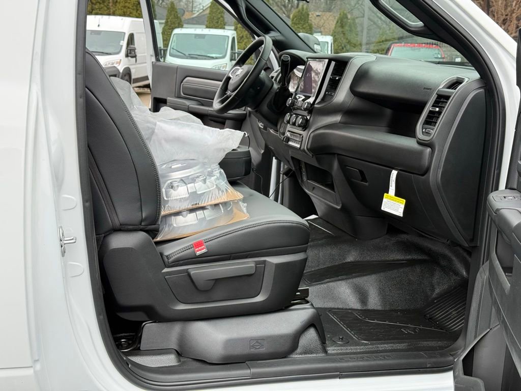 New 2026 RAM 5500 Tradesman w/ Chrome Appearance Group image 24