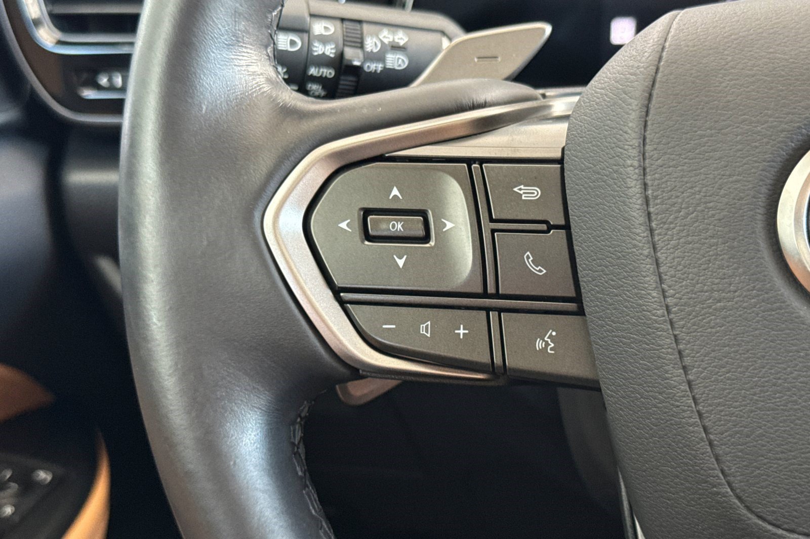 Certified 2026 Lexus NX 350h AWD w/ Accessory Package (2T) image 31