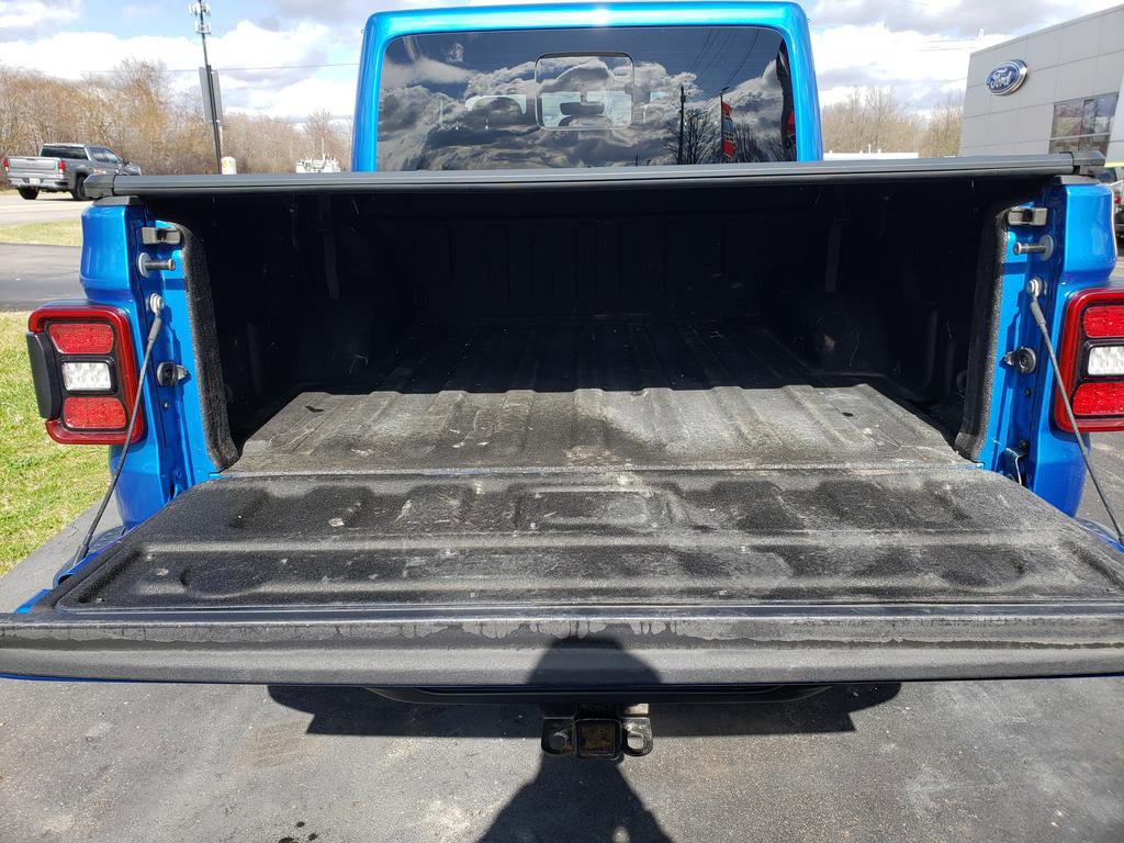 Used 2022 Jeep Gladiator Mojave w/ LED Lighting Group image 7