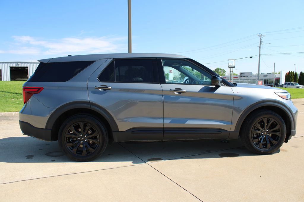 Used 2022 Ford Explorer ST-Line AWD/4WD image 4