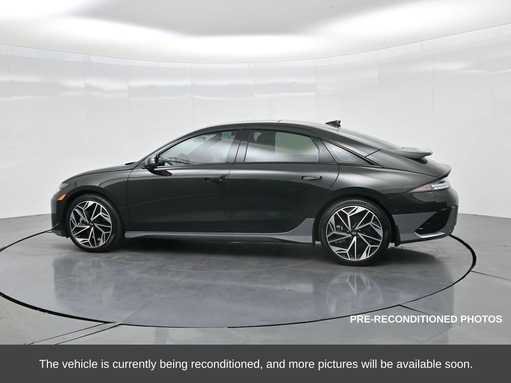 Used 2023 Hyundai Ioniq 6 Limited image 10