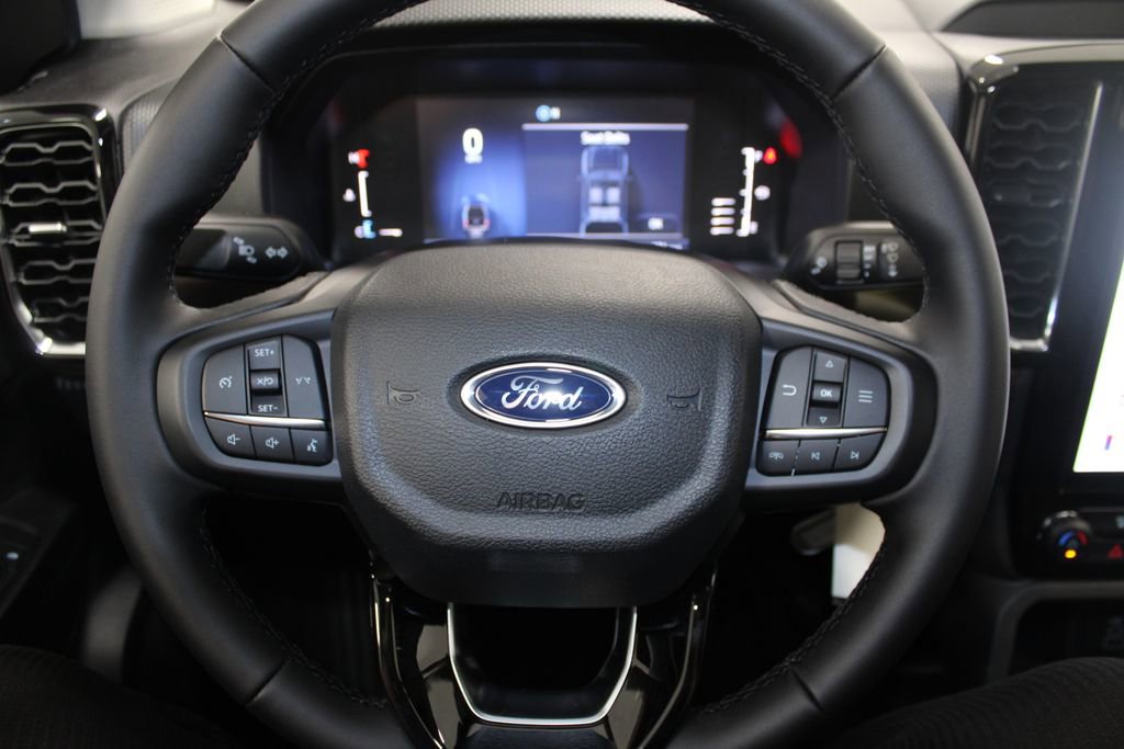 New 2025 Ford Ranger XLT w/ Black Appearance Package image 32