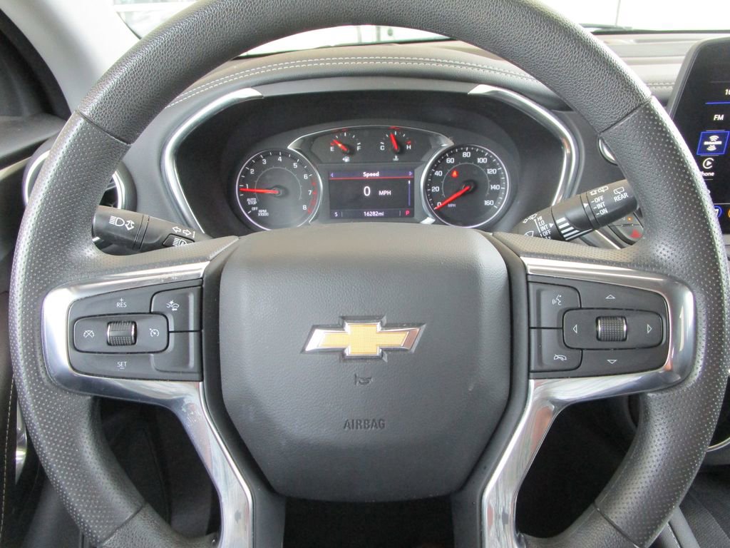 Used 2024 Chevrolet Blazer LT w/ Convenience Package FWD image 25