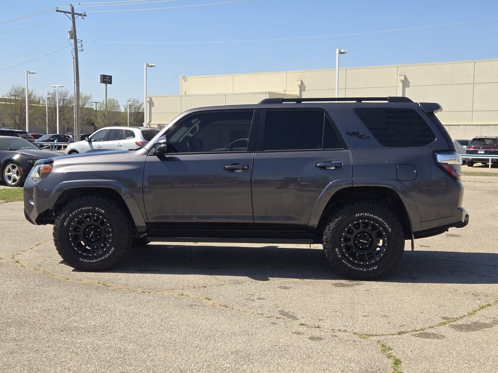 Used 2023 Toyota 4Runner TRD Off-Road Premium image 4