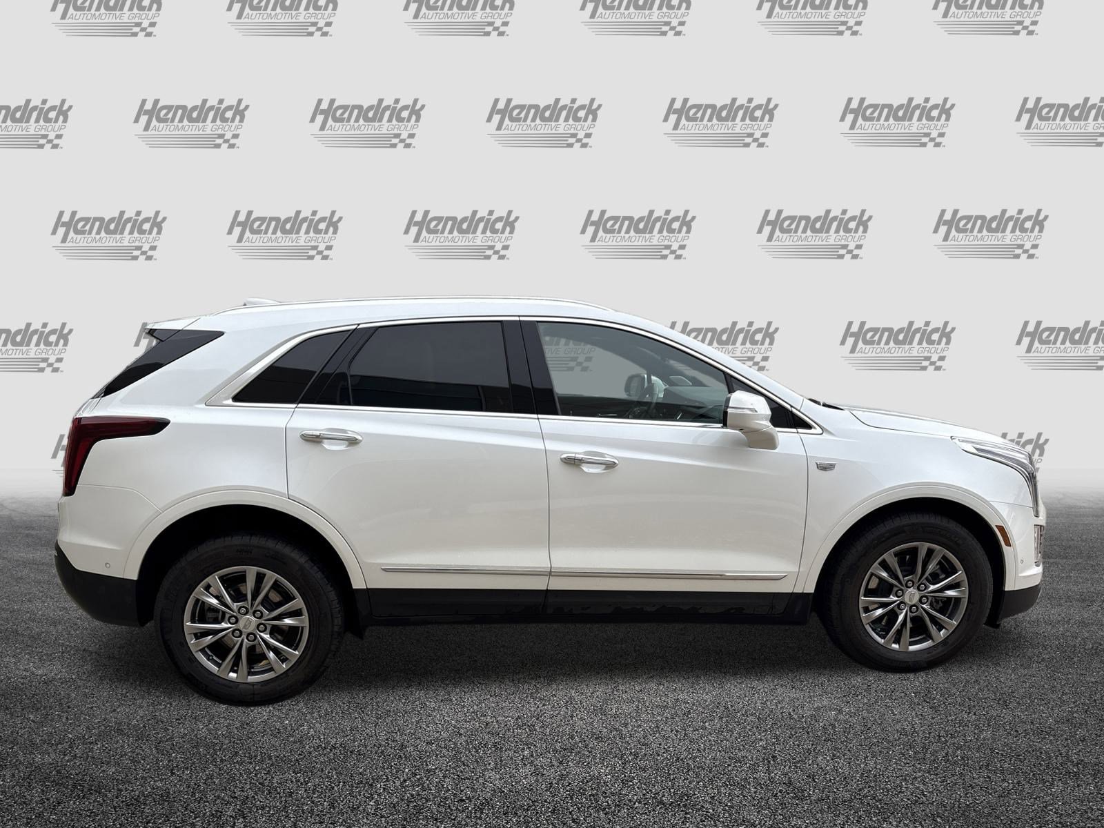 Used 2023 Cadillac XT5 Premium Luxury w/ Technology Package image 11