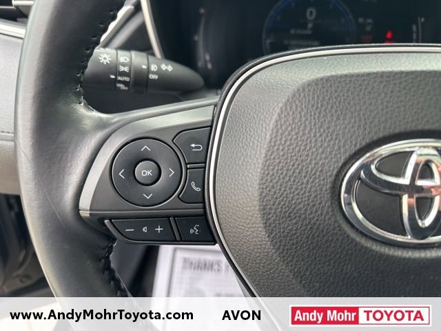 Used 2023 Toyota Corolla Cross XLE w/ Convenience Package AWD/4WD image 16
