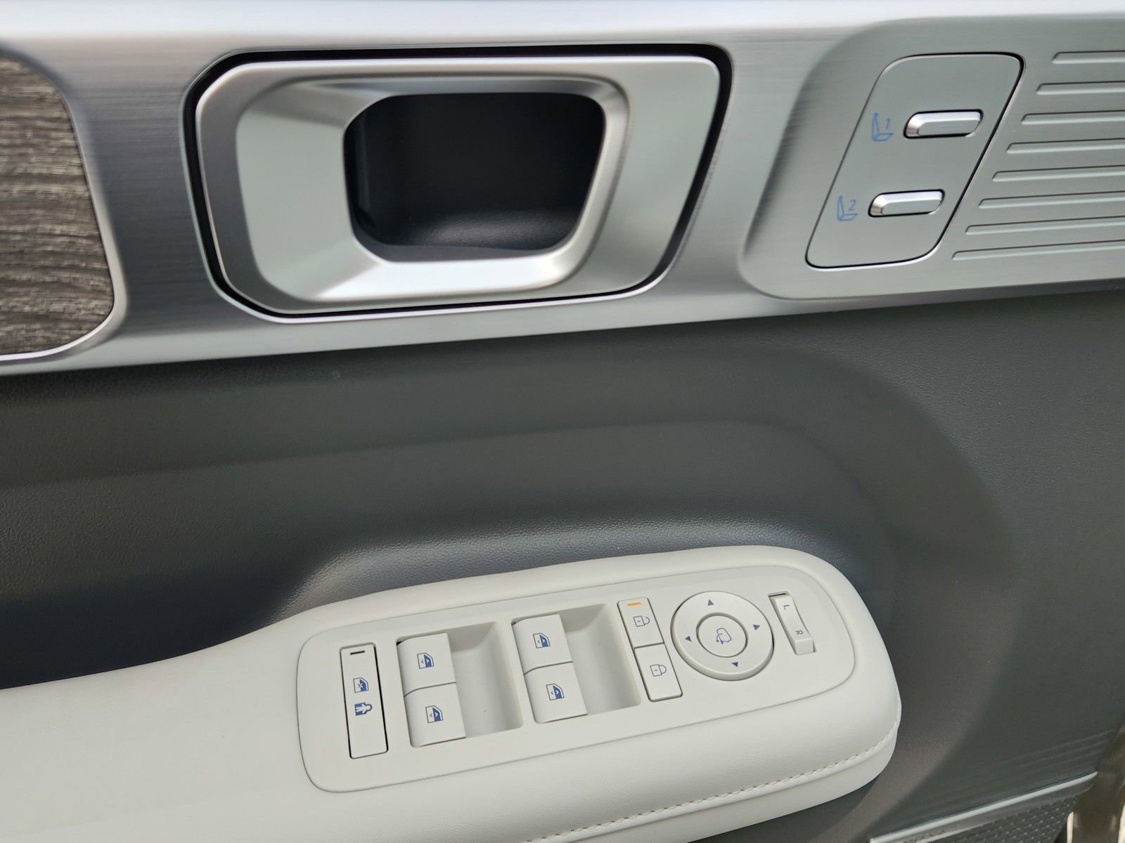 New 2026 Hyundai Santa Fe Calligraphy AWD/4WD image 28
