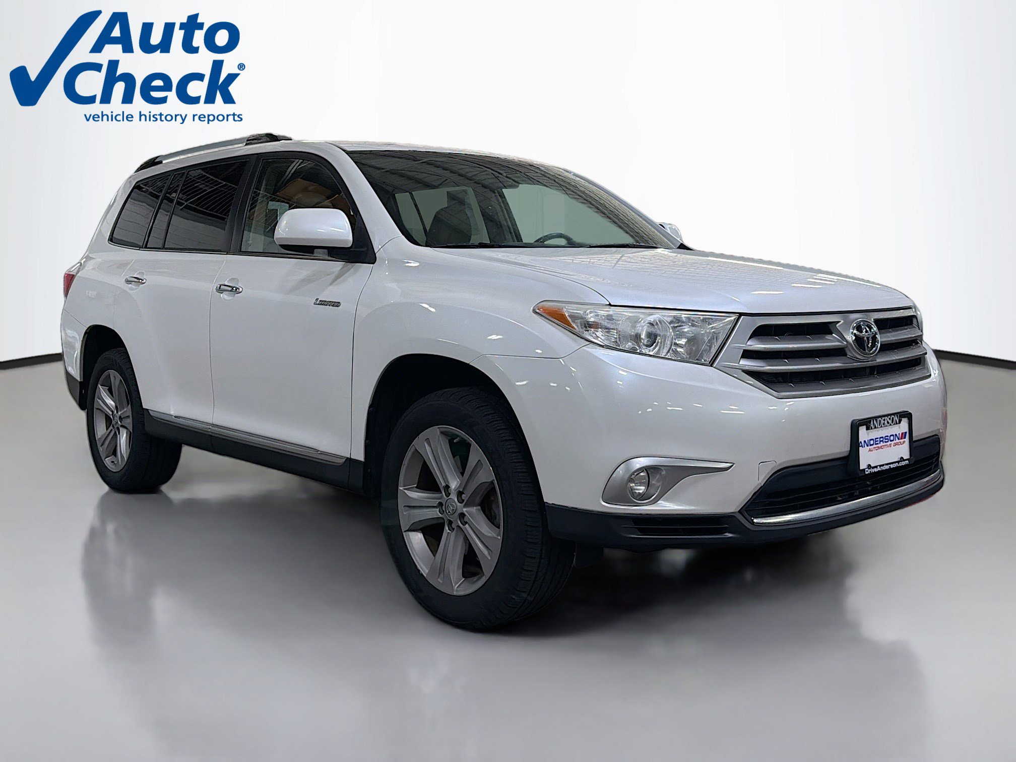 Used 2013 Toyota Highlander Limited AWD/4WD image 1