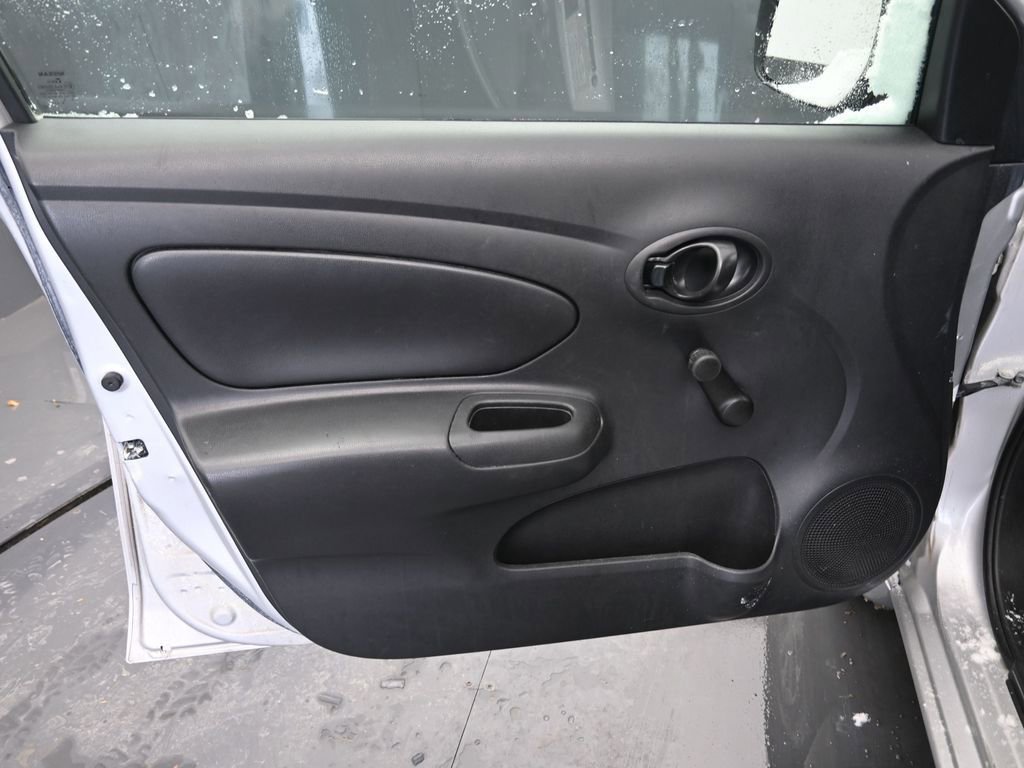 Used 2019 Nissan Versa S Plus image 16