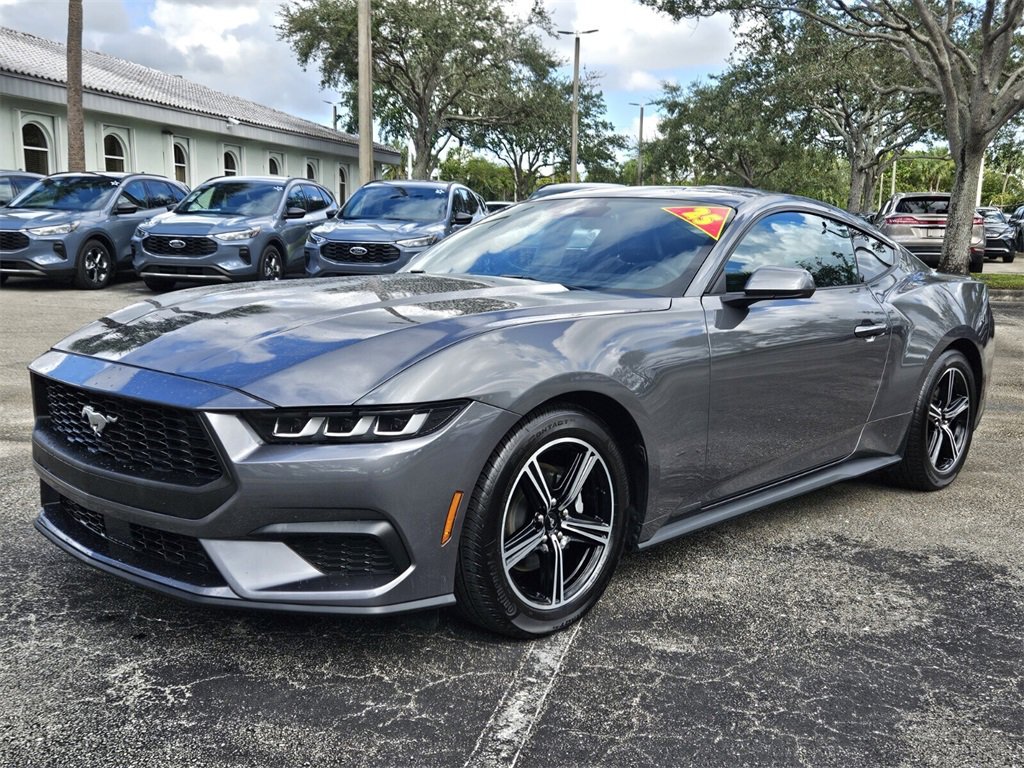 Used 2025 Ford Mustang Premium video 1