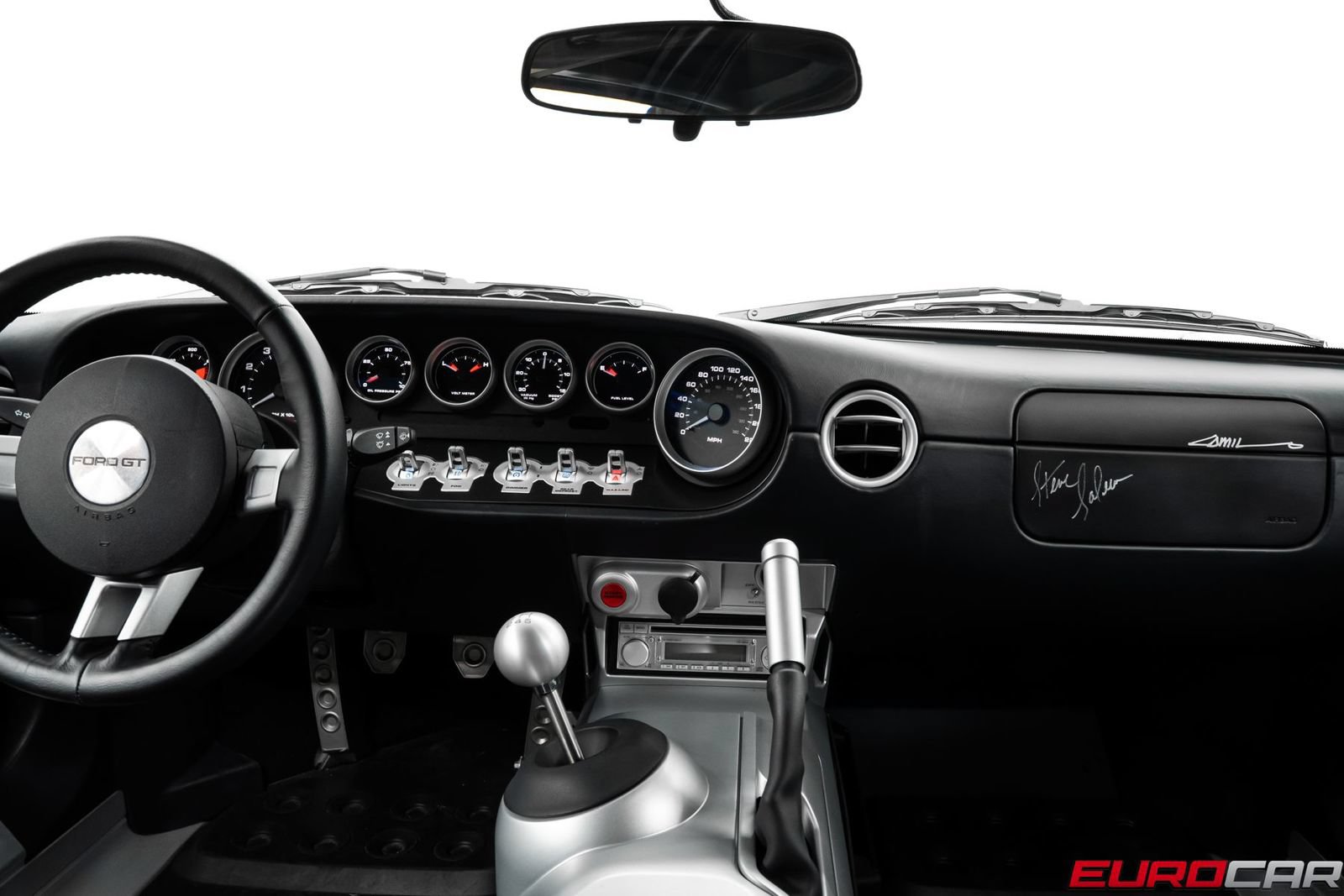Used 2006 Ford GT RWD image 32