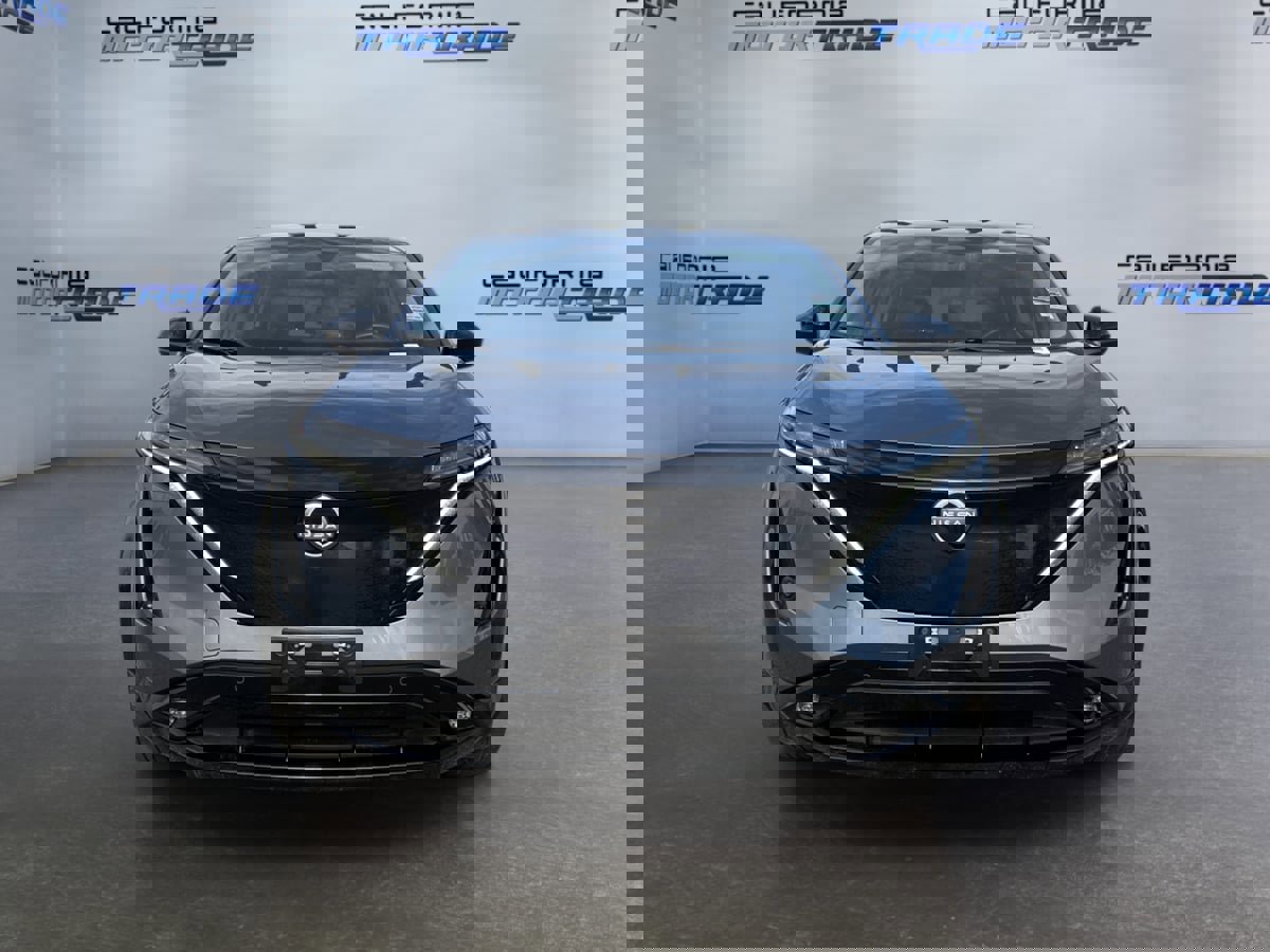 Used 2015 Tesla Model S 70 image 2