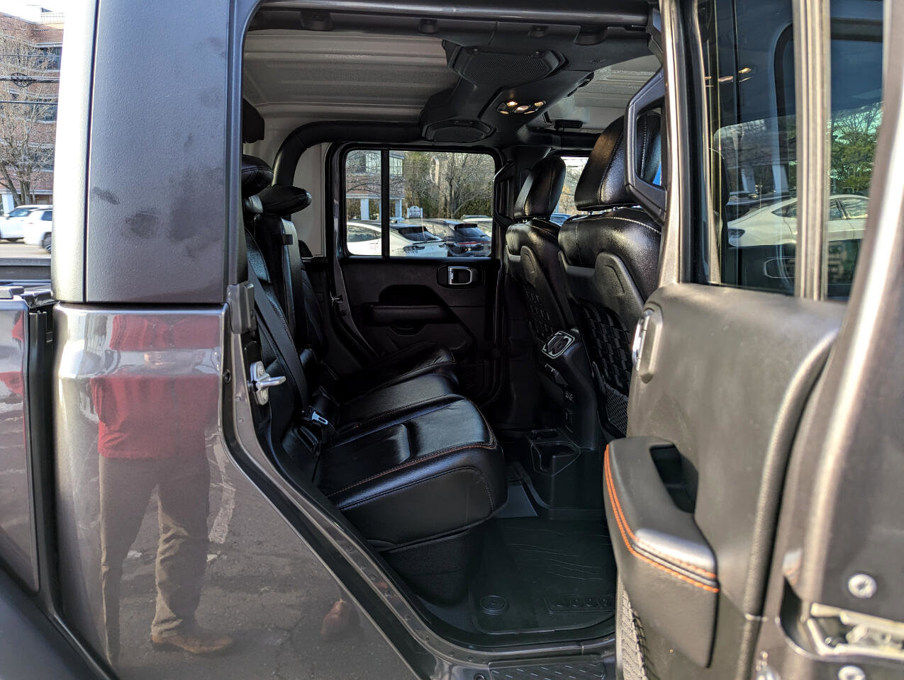 Used 2022 Jeep Gladiator Mojave w/ Cold Weather Group image 36