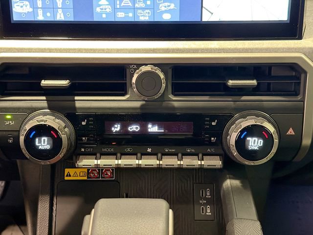 Certified 2025 Toyota 4Runner Trailhunter AWD/4WD image 14