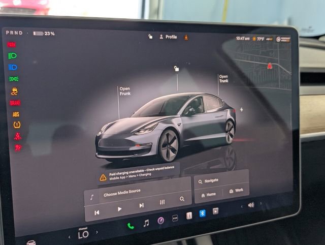 Used 2023 Tesla Model 3 Standard Range image 16