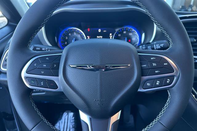 New 2026 Chrysler Voyager LX image 20