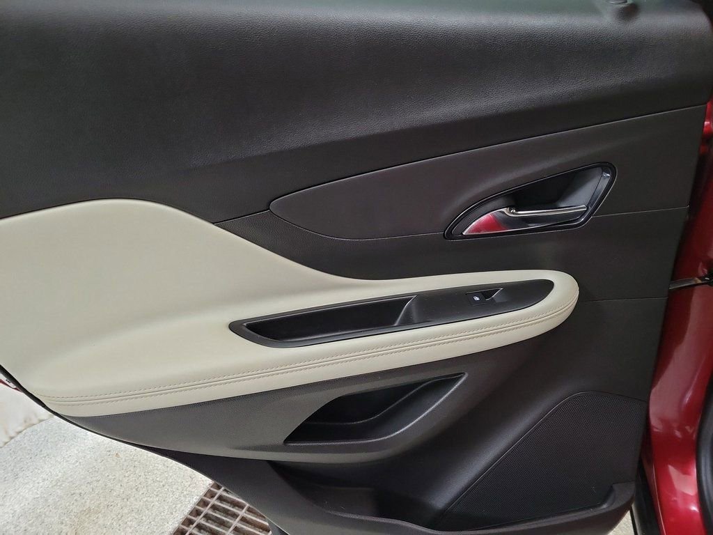 Certified 2019 Buick Encore Preferred image 17