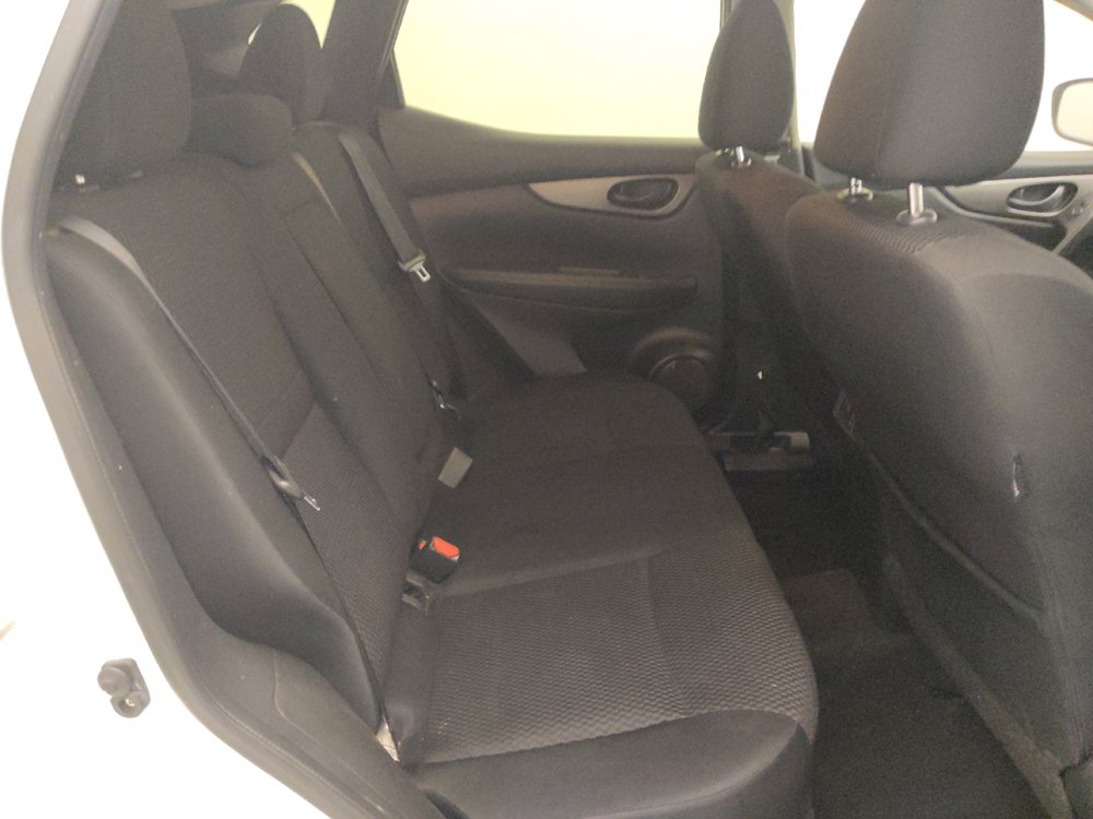 Used 2019 Nissan Rogue Sport S w/ Appearance Package image 19