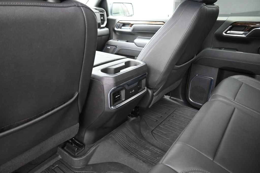 Used 2024 GMC Sierra 1500 Elevation w/ Elevation Premium Package AWD/4WD image 27