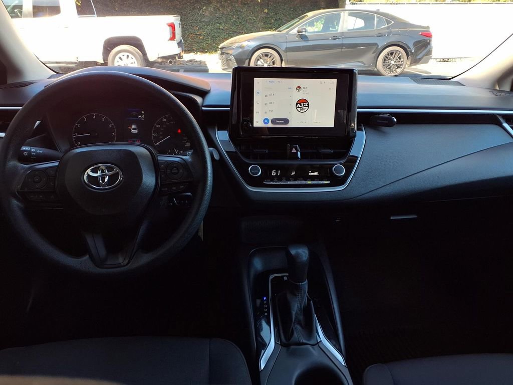 Certified 2025 Toyota Corolla LE image 19