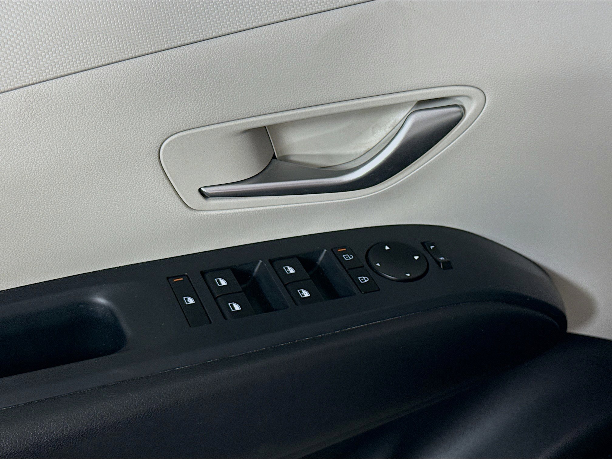 Used 2025 Hyundai Tucson SEL image 24