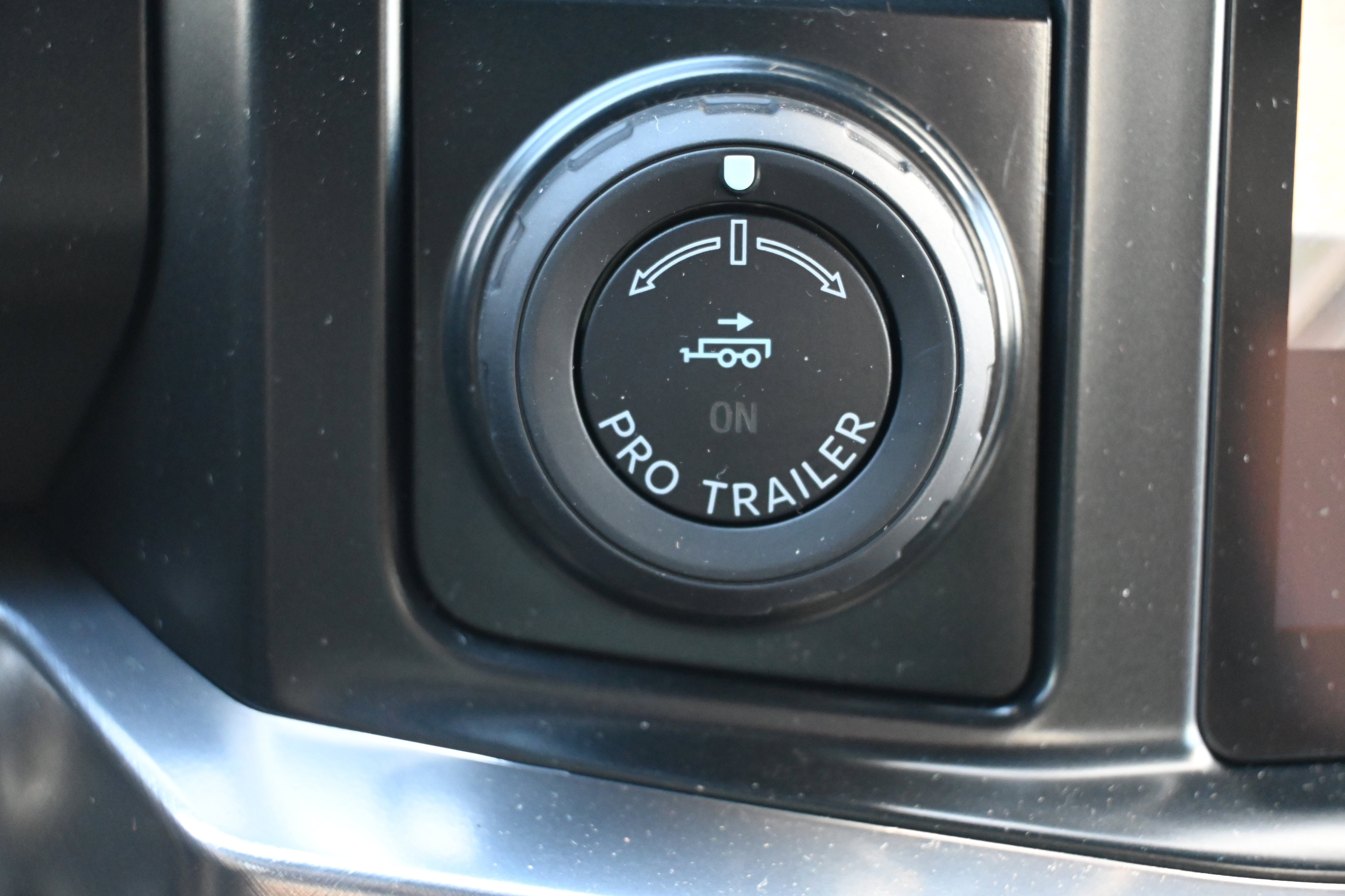 New 2026 Ford F250 King Ranch w/ Chrome Package image 24