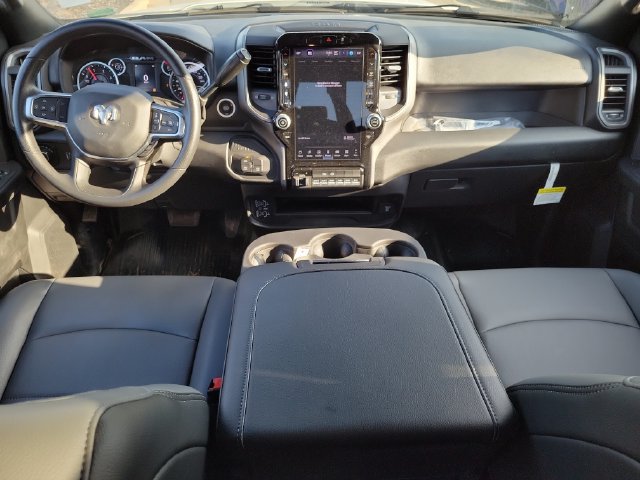 New 2026 RAM 3500 Tradesman AWD/4WD image 22