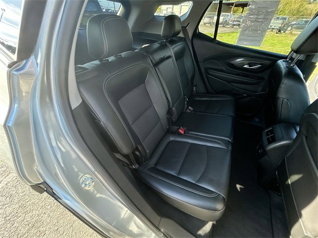 Used 2023 GMC Terrain SLT image 26