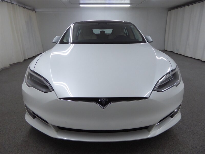 Used 2018 Tesla Model S 100D AWD/4WD image 2