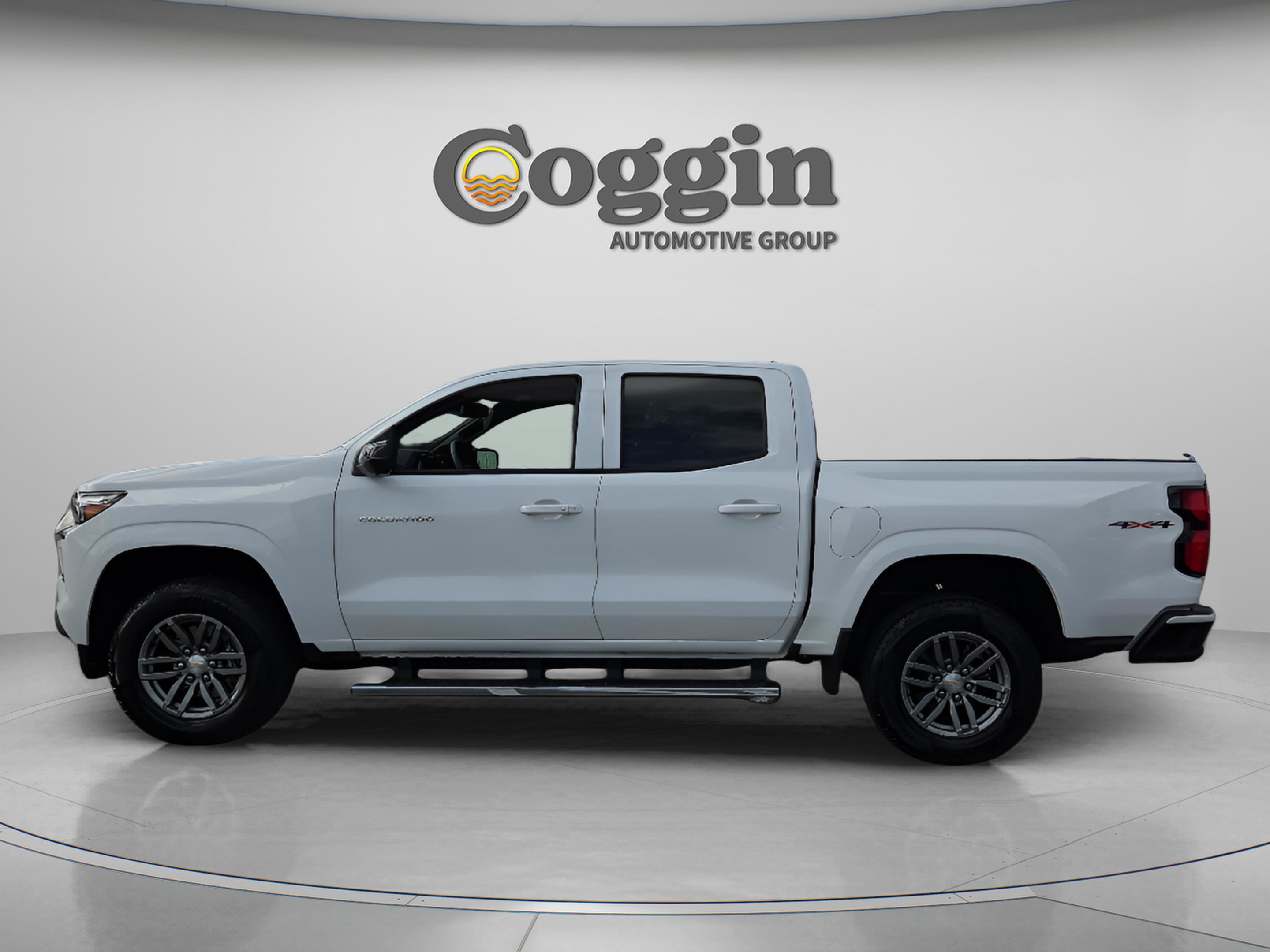 New 2025 Chevrolet Colorado LT w/ LT Convenience Package image 3