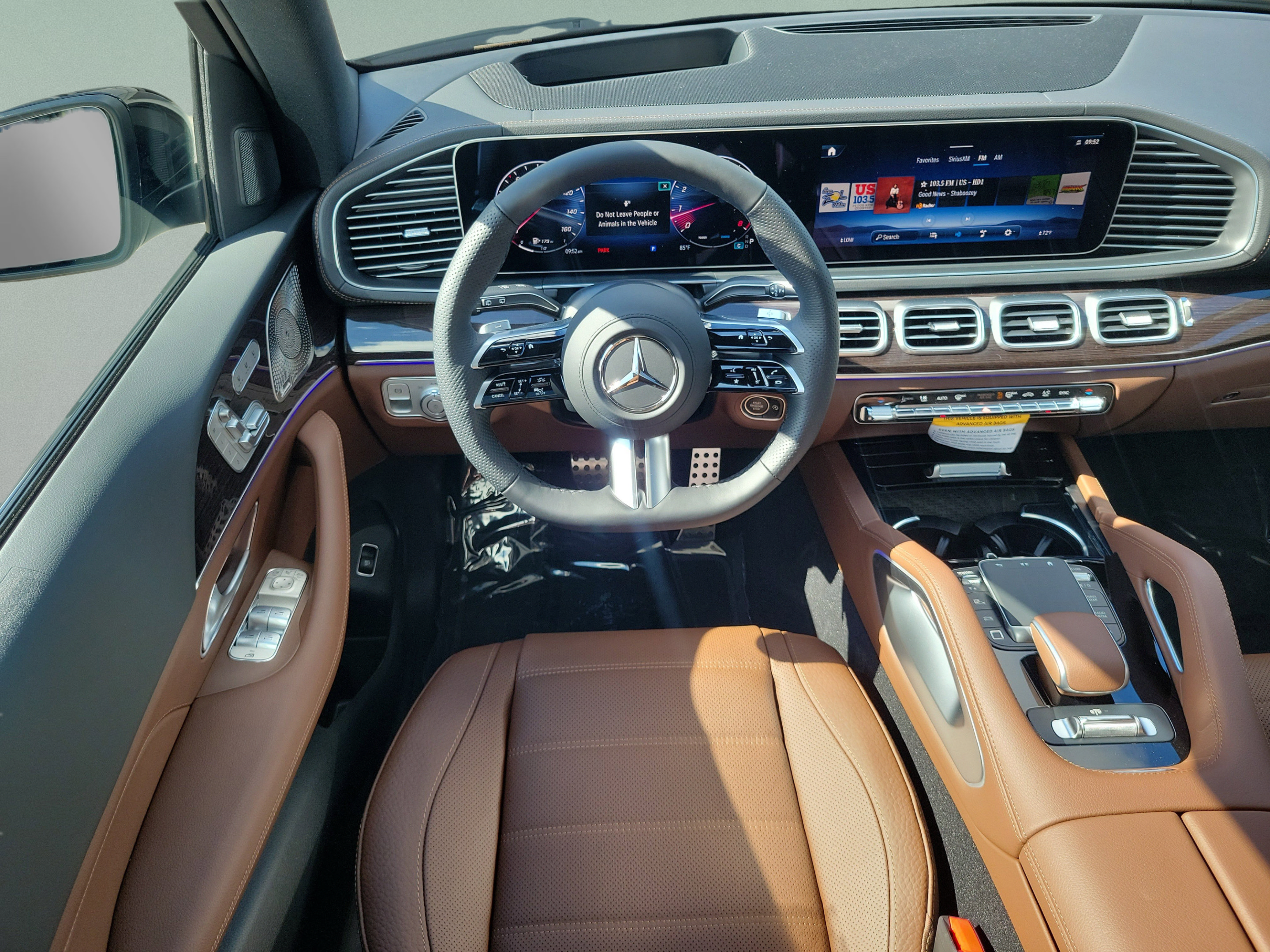 New 2026 Mercedes-Benz GLS 450 4MATIC image 9