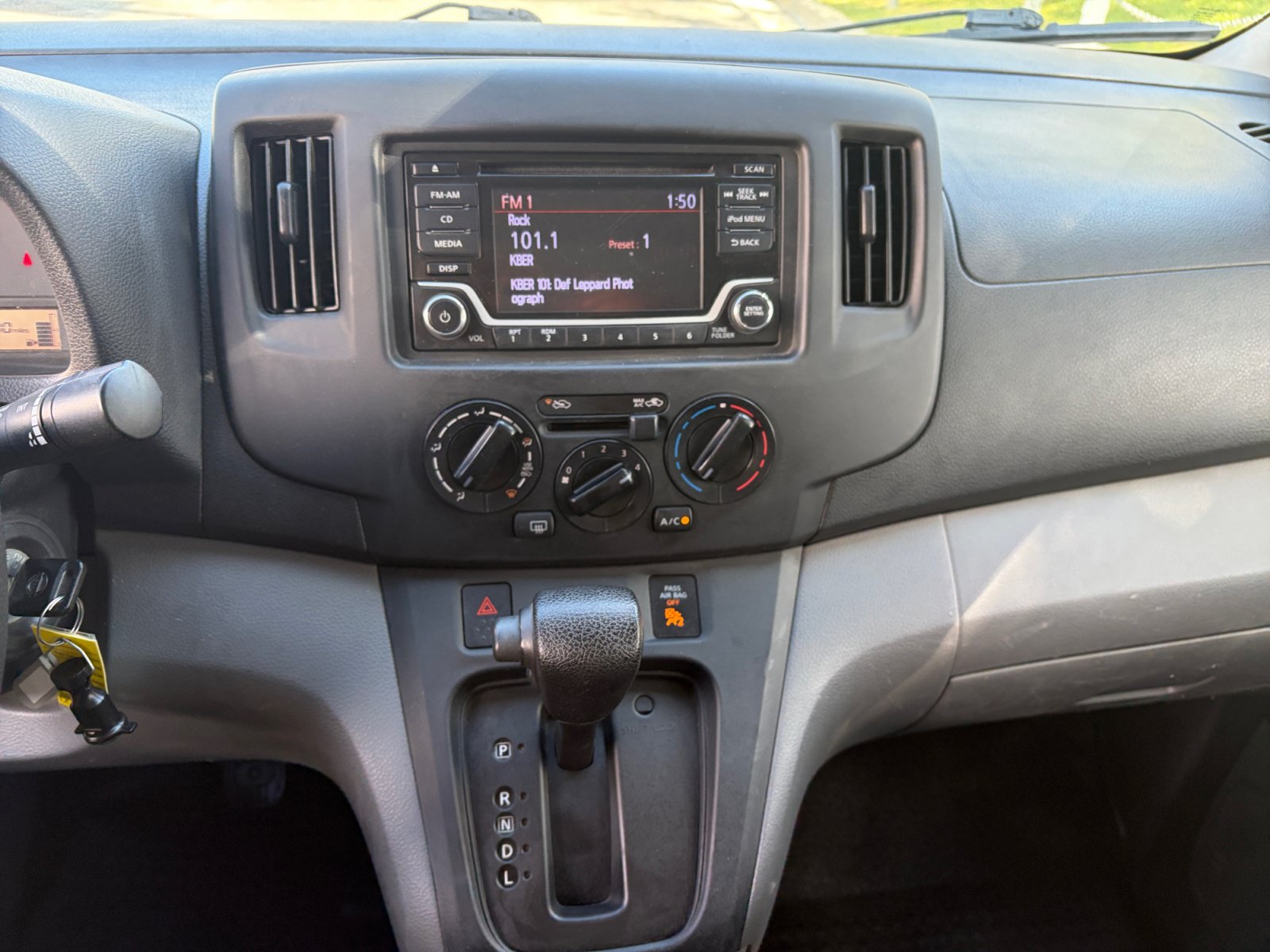 Used 2019 Nissan NV200 S w/ Cruise Control Package FWD image 27